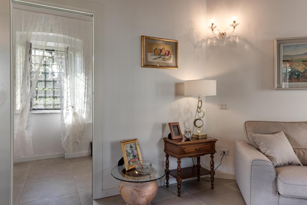 לוקה Villa Del Papa מראה חיצוני תמונה